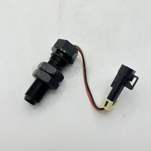 Sensor de Cigüeñal Senwitt RE558874 para Tractores John Deere, Piezas de Maquinaria de Construcción, Interruptor de Acero al Carbono - Product Image 1