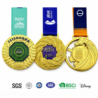 Maßgefertigte Russische Powerlifting-Meisterschaftsmedaille mit Bändern Personalisierte Kraftsport-Medaille Emaille Zinklegierung Auszeichnung 3D-Medaille