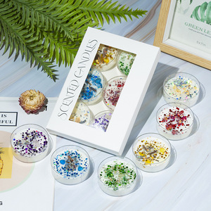Vela Aromática de Cera de Soja con Lentejuelas de Flores Secas y Cristales, Adornos de Conchas, Hecha a Mano, Set de Regalo para el Día de la Madre - Product Image 3