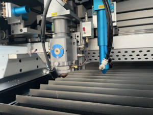 Nieuwe trend 150W CO2 laser snij- en graveermachine voor acryl, hout en leer. Bedrijven die op zoek zijn naar verkoopagenten. - Product Image 6