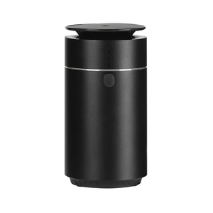 <span class=keywords><strong>Mini</strong></span> diffuseur <span class=keywords><strong>d</strong></span>'arôme USB portable Logo personnalisé Deux <span class=keywords><strong>d</strong></span>ésodorisants fluides pour évents de voiture Huile parfumée sans eau Garantie 1 an Métal - Product Image 4