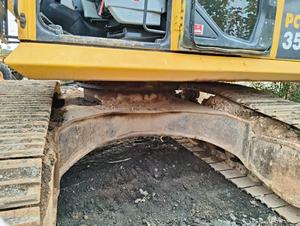 Excavatrice hydraulique Komatsu PC350-7 d'occasion, 35 tonnes, marque japonaise, excellent état, modèle 2022, moteur, engrenage, capacité de la cuve de 1,5 m - Product Image 3