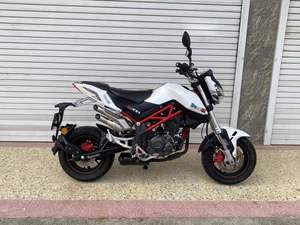 <span class=keywords><strong>Benelli</strong></span> <span class=keywords><strong>TNT</strong></span> 125 Moto Stradale - Raffreddata ad Aria, Resistente e Personalizzabile per il Tempo Libero, Velocità Massima >80km/h - Product Image 1