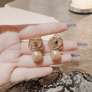 <b>Rose</b> <b>Gold</b> Flower <b>Stud</b> <b>Earrings</b> With Freshwater Pearl Drop Romantic Women's Jewelry Everyday Wear - Product Image 2