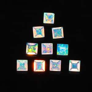 Cristal de ópalo etíope natural Yashee, gema suelta de corte cuadrado de 3x3 mm para la fabricación de joyas y sanación de chakras - Product Image 2