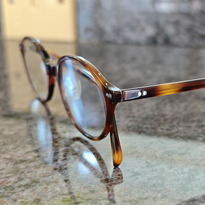 Gafas ópticas de acetato de moda con frente de clavo y almohadilla de inserción Marcos de anteojos de brazo - Product Image 6