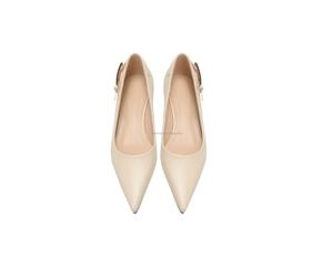 Élégantes Ballerines Beige à Petit Talon <span class=keywords><strong>pour</strong></span> <span class=keywords><strong>Femme</strong></span> – Confortables, Légères, Antidérapantes, à Enfiler, Chaussures de Bureau à Bout Pointu en PU avec Boucle – Collection Printemps - Product Image 3