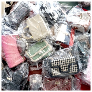 GZ Ukay Ukay Bales Sacs à main de marque d'<span class=keywords><strong>occasion</strong></span> pour femmes, sacs à bandoulière tendance, sacs mixtes de luxe légers pour femmes, usagés à bas prix - Product Image 3