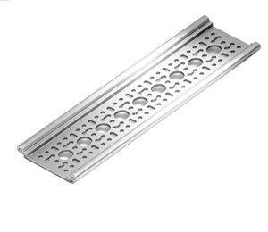 Riel de Canal Serie 3122 (9 Orificios, 240 mm de Longitud) Robot STEM REV WCP FTC FRC - Product Image 1