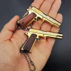 Creative New 1:3 Damascus pattern wood handle gold 1911 all-metal gun model toy key chain