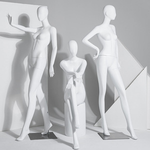 Precio <span class=keywords><strong>de</strong></span> Fábrica Maniquíes <span class=keywords><strong>de</strong></span> Cuerpo Completo <span class=keywords><strong>de</strong></span> Pie en Blanco Mate Maniquí <span class=keywords><strong>de</strong></span> Fibra <span class=keywords><strong>de</strong></span> Vidrio <span class=keywords><strong>para</strong></span> Vestidos <span class=keywords><strong>de</strong></span> <span class=keywords><strong>Novia</strong></span> y Ropa <span class=keywords><strong>de</strong></span> Boda - Product Image 1