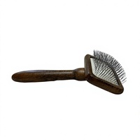 Brosse de toilettage simple en bois OEM pour animaux de compagnie, outil de démêlage pour chiens et chats, peigne pour poils lâches, marque privée