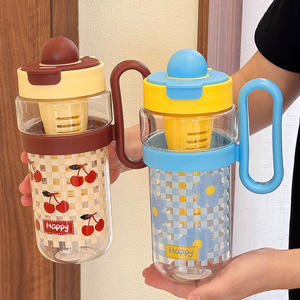 Bouteille d'eau à motif cerise avec paille 500 ml pour étudiants et usage scolaire, tasse isotherme portable pour boissons en extérieur - Product Image 4