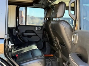 Personalización Interior <span class=keywords><strong>de</strong></span> Autos Usados <span class=keywords><strong>Jeep</strong></span> <span class=keywords><strong>Wrangler</strong></span> 2019 2020 2021 Automáticos, Listos para Enviar a Todo el Mundo - Product Image 4