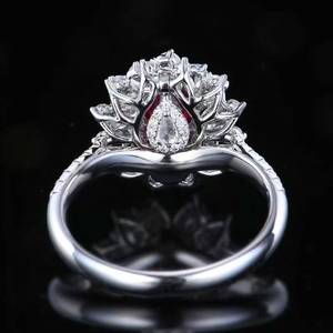 Bague en rubis sang de pigeon non chauffé du Mozambique, or massif 18 carats, rubis naturel ovale, décorée de 48 diamants, certificat AIGS - Product Image 4