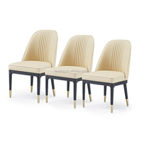 Chaises de restaurant, de café et d'hôtel en bois et cuir personnalisées, chaise de salle à manger en cuir blanc