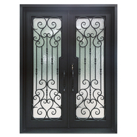Porte d'entrée extérieure double battante en acier forgé, avec grille en fer artisanale, poignées spéciales antivol, pour villa sur mesure