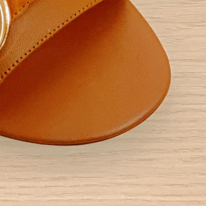 <span class=keywords><strong>Scarpe</strong></span> da Donna Eleganti e Comode in Pelle di Pecora con Punta Quadrata e <span class=keywords><strong>Tacco</strong></span> <span class=keywords><strong>Basso</strong></span> Spesso, Nuova Collezione, Vendita all'Ingrosso dalla Fabbrica Peninsula - Product Image 3