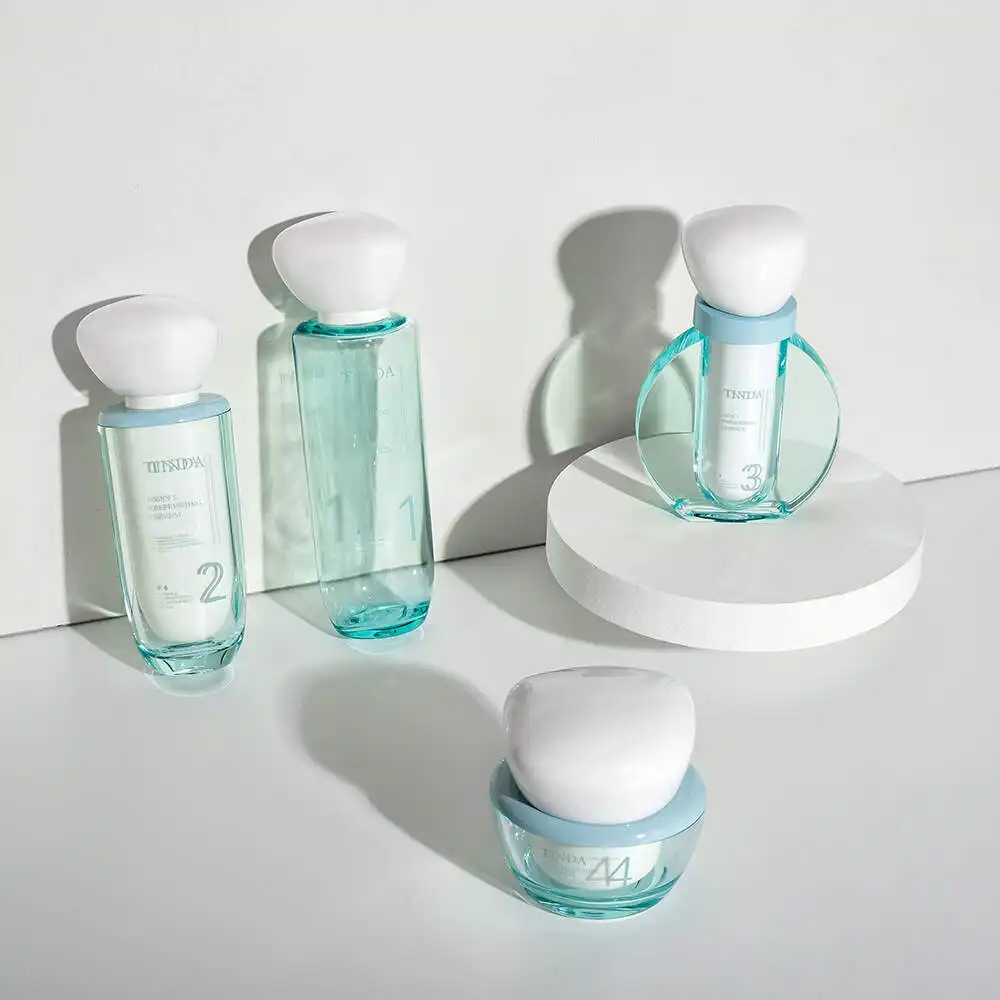 Bouteille de lotion personnalisée écologique en gros vide pot en plastique de luxe pour soins de la peau emballage carré bouteille cosmétique en acrylique