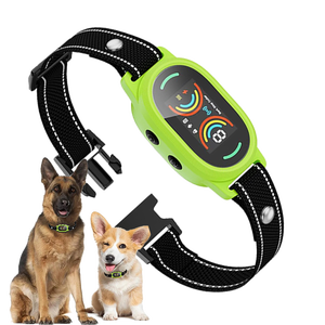 Groene Oplaadbare Slimme Halsband Voor Kleine Tot Middelgrote Honden 4lbs-100lbs Custom Anti-Blaffen Training Met Plastic Materiaal - Product Image 1