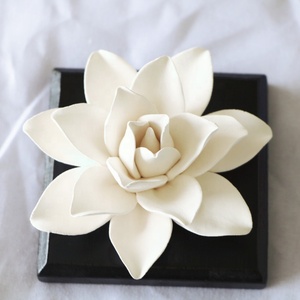 Bán buôn nhà xe trang trí làm mát không khí rắn gốm hoa hương thơm sứ hương thơm tinh dầu khuếch tán - Product Image 4