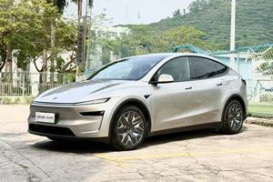 รถยนต์มือสอง <span class=keywords><strong>Tesla</strong></span> <span class=keywords><strong>Model</strong></span> Y L รุ่นปี 2026 รุ่นมาตรฐาน เกียร์อัตโนมัติ พวงมาลัยซ้าย ระยะทาง 6100 กม. มาตรฐานไอเสียยูโร 6 ปี 2025 5 ที่นั่ง - Product Image 2