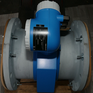 Débitmètre Endress Hauser Promag P300 4-20mA HART pour l'eau, personnalisable, industriel - Product Image 4