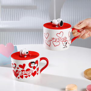Taza de Cerámica Snoopy de 420 ml con Tapa 3D, Caja de Regalo, Diseño de Corazón, Taza de Café para Parejas, Regalo para el Día de la Madre, Venta al Por Mayor - Product Image 3