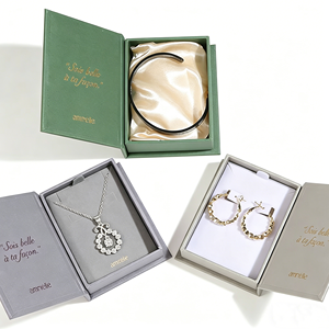 Caja de regalo rectangular de cartón con cierre magnético ecológico para pulseras del Día de San Valentín - Empaque impreso personalizado - Product Image 1