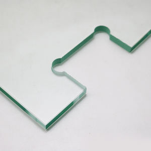 กระจกนิรภัยโค้งใสแบบขายส่ง ขนาด 3-19 มม. สำหรับ<span class=keywords><strong>บันได</strong></span><span class=keywords><strong>วน</strong></span>และโครงสร้างลิฟต์ - Product Image 2