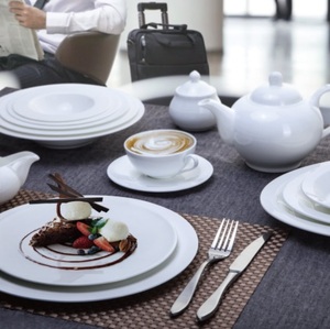<span class=keywords><strong>Platos</strong></span> <span class=keywords><strong>y</strong></span> vajilla de cerámica con mango de cerámica para uso diario, para Hotel, boda, restaurante - Product Image 6