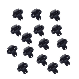 Clips de fixation universels pour calandre de pare-chocs Smooth Sailing B235 PA66 noirs, attaches automobiles pour garde-boue et cache de radiateur de voiture - Product Image 1