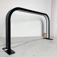 Lampe de table à ongles demi-lune dorée haute luminosité 36W, lampe de bureau LED 21,6 pouces pour la beauté, éclairage électrique pour manucure