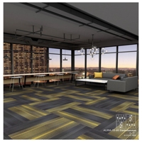 Gri ve Sarı Çizgili Çevre Dostu Restoran PVC İçermeyen Minderli Tabanlı Kare 600x600 Puzzle Halı Karo