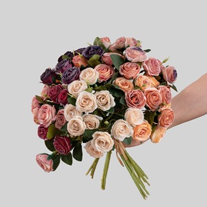 ช่อดอกกุหลาบประดิษฐ์สีขาว ม่วง ชมพู ส้ม สำหรับตกแต่งงานแต่งงาน CallaFloral - Product Image 1