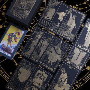 Carta de <span class=keywords><strong>Tarot</strong></span> impermeable lámina de oro PVC ecológica al por mayor modelo <span class=keywords><strong>universo</strong></span> sol dorado negro con manual de usuario hecho papel duradero - Product Image 2