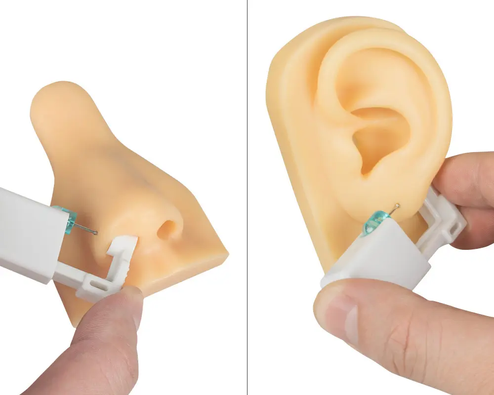 軟骨ピアス耳スタッドイヤリングディスプレイスタンドキットピアスツール用のソフトシリコン耳鼻モデル
