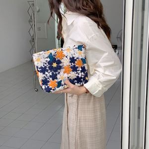 Bolsa de Viaje de Gran Capacidad para Mujer, Bolsa de Almacenamiento de Joyas, Bolsa de Maquillaje con Encaje, Fábrica BSCI - Product Image 4