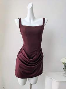 Bettergirl 2025 autunno <span class=keywords><strong>inverno</strong></span> nuovo abito da festa Sexy plissettato <span class=keywords><strong>senza</strong></span> <span class=keywords><strong>maniche</strong></span> stringente - Product Image 2