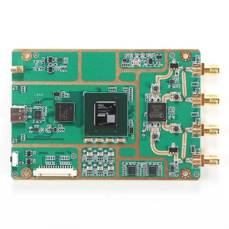 70MHz-6GHz B210 Mini AD9361 SDR 開発ボード Portable Panel