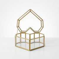 Organisateur de bijoux et boîte de rangement en métal et verre de luxe moderne en forme de cœur avec taille personnalisée pour femmes