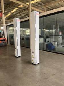 2,2 м вертикальный монтажный высокоскоростной Центробежный воздушный занавес для больничных торговых центров, заводских этажей и складов - Product Image 4