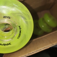 Patins à Roulettes en Ligne à Haut Rebond avec Roues en Caoutchouc PU de 72 mm, 76 mm, 80 mm, Taille et Dureté Personnalisables pour Roues de Hockey