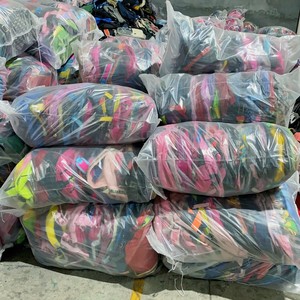 <span class=keywords><strong>Mochilas</strong></span> Escolares Mixtas de Proveedor Directo Original, <span class=keywords><strong>Mochilas</strong></span> de <span class=keywords><strong>Segunda</strong></span> <span class=keywords><strong>Mano</strong></span> de Marca para Niños de Grado 2, Bolsas Usadas en Fardos - Product Image 5