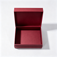 Boîte-cadeau de luxe écologique en gros, boîte d'emballage en carton personnalisée avec logo en relief pour montres et bijoux