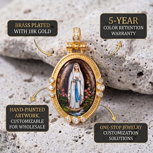 Pendentif ovale émaillé peint à la main Notre-Dame de Lourdes, cadeau de guérison pour pèlerins, vente en gros <span class=keywords><strong>France</strong></span> et mondial - Product Image 3