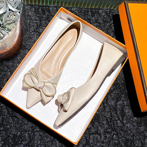 Nouvelles Chaussures Plates Élégantes à Nœud Papillon pour Femme, Collection Été-Automne 2025, Qualité Supérieure, Design à Bout Pointu, Semelle Intérieure en PU, Semelle Extérieure en Caoutchouc - Product Image 2