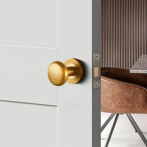 Bola Ganda Kunci Bulat Kamar Tidur Bola Tembaga Kunci Kenop Pintu Pegangan Pintu Emas Dipoles - Product Image 1