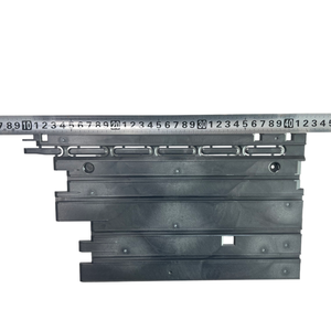 Plaque <span class=keywords><strong>de</strong></span> guidage <span class=keywords><strong>de</strong></span> cassette <span class=keywords><strong>de</strong></span> billets OKI ATM, rail <span class=keywords><strong>de</strong></span> canal <span class=keywords><strong>de</strong></span> billets, panneau en plastique, pièces <span class=keywords><strong>de</strong></span> rechange ATM - Product Image 4