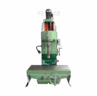 Aléseuse de précision verticale Aléseuse T716, utilisée pour la réparation des bloc-cylindres de moteur automobile